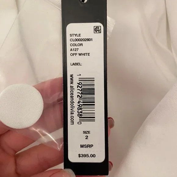 NWT Alice + Olivia Kyrie White Tuxedo Skort Romper - Size 2 - Picture 11 of 13